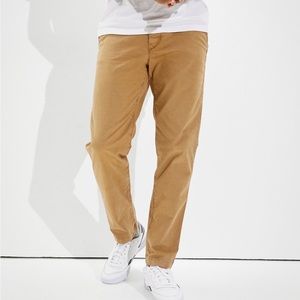 Men’s American Eagle Straight Leg Extreme Flex Khaki Pants